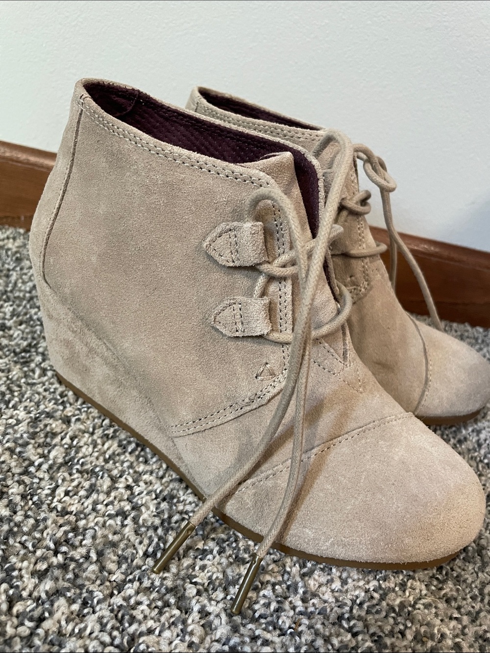 Suede Kala Suede Wedge Booties Lace-Up  Beige Heels Women’s Size 7